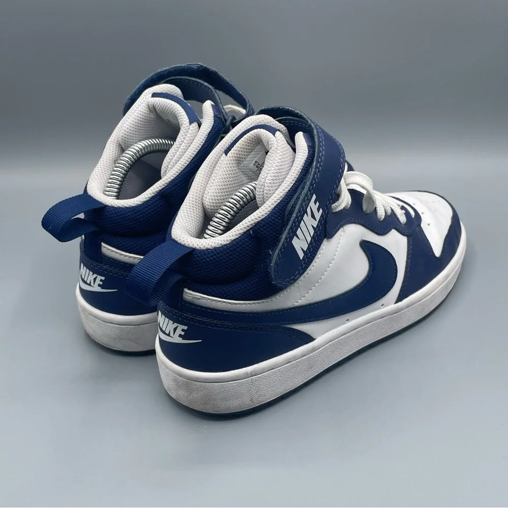 Nike Kids Sneakers Blue and White - Picture 2 of 4